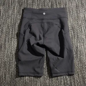 Lululemon Invigorate High Rise BIker Short Everlux 10" Size 4 thumbnail 2