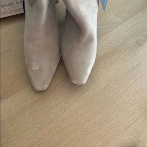 Vince Camuto Casey Boot Knee High Beige Suede Block Heel Size 8, NWT, no box thumbnail 8