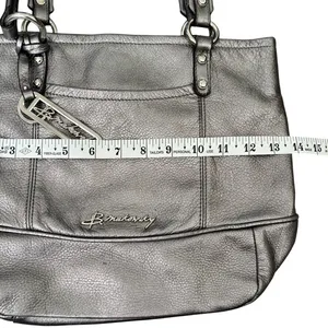 B. Makowsky Metallic Silver Leather Tote‎ Handbag Cheetah Print Lining thumbnail 7