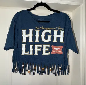 Miller life T thumbnail 1