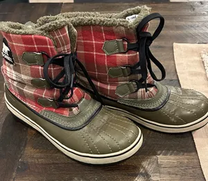 Sorel Women's Red Plaid and Olive Lace Up Boots thumbnail 1