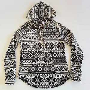 No Boundaries Womens Tribal Fleece Hoodie Pocket Medium 7-9 thumbnail 1