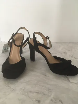Black Heels, Size 6 thumbnail 5