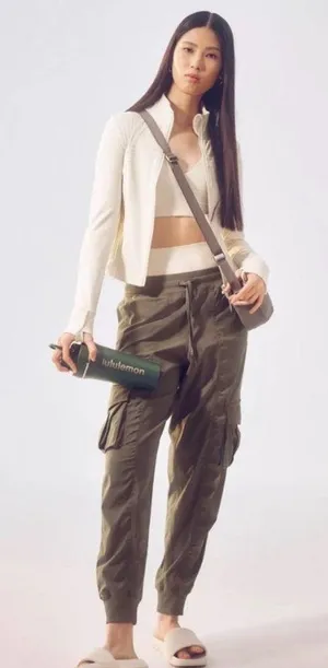 Lululemon Dance Studio Relaxed-Fit Mid-Rise Cargo Jogger Army Green size m thumbnail 1