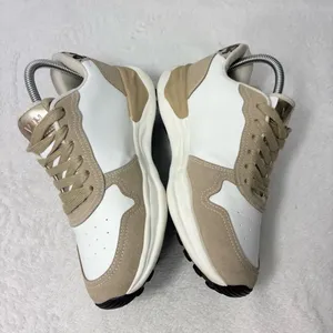 Vintage Havana Beige and White‎ Star Sneakers size 8.5 thumbnail 6