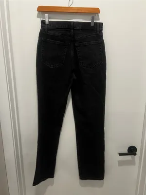 Abercrombie The 90’s Straight Ultra High Rise Jeans thumbnail 2