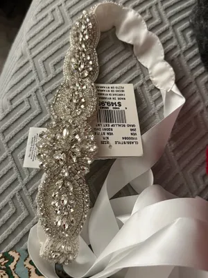 David's Bridal Graduated Scallops Beaded Satin Sash ivory thumbnail 2