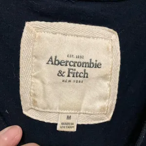 *Abercrombie & Fitch Vintage Y2K Navy Moose Mascot Graphic Short Sleeve Shirt thumbnail 2