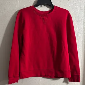 Everlast Crew Neck Sweater in Classic Red with Soft Knit Fabric thumbnail 2