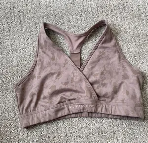 Alphalete Sports bra thumbnail 1