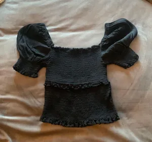ASTR Puff Sleeve Top thumbnail 1