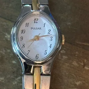 Vintage Pulsar 1N01-XO98 two tone watch thumbnail 7