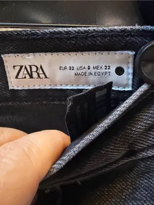 Zara women’s Straight Black Washed Denim Jeans thumbnail 3