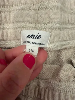 aerie Cream Lounge Shorts Size Large - C73-011 thumbnail 2