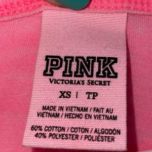Pink Victoria’s Secret- V Neck T-Shirt XS thumbnail 2