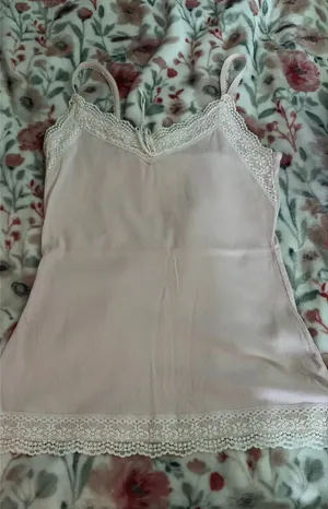 Hollister Lace Trim Tank Top thumbnail 1
