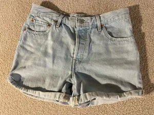 Levi’s 501 Original High Rise with Cuffed Hem thumbnail 1