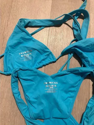 Frankies Bikinis Set thumbnail 4