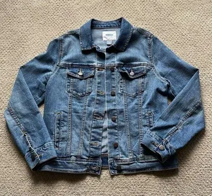 Old Navy Women’s Jean Jacket thumbnail 1
