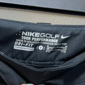 Nike Golf Tour Performance Straight Leg Pants Dri-Fit Black Hi-Rise 8 thumbnail 6