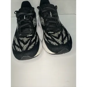 Brooks Launch 11 Women’s 8.5 Black White Running Shoes 1204391B087 thumbnail 4