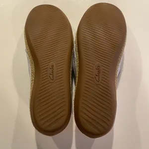 Clark’s Elaina Ruby Red White Espadrilles Women’s size 10 thumbnail 10