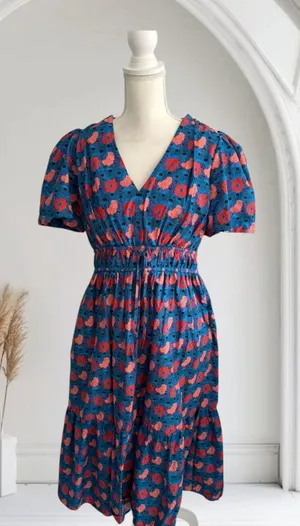 TUCKERNUCK Blue Red Tropical Floral Print Dress Size Medium thumbnail 1