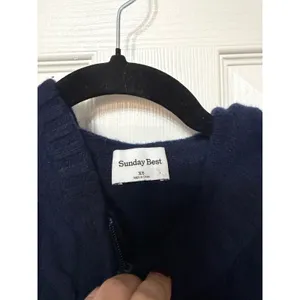 Aritzia Sunday Best Octavia Navy Blue Cable Knit Zip Cropped Hoodie Sweater XS‎ thumbnail 4