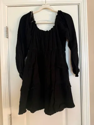 Dress thumbnail 2