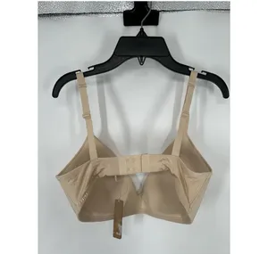 SKIMS Wireless Bra 36D thumbnail 3