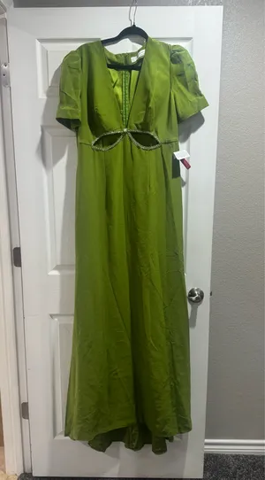 Mac Duggal Plunge Neck Puff Sleeve Cut Out Gown thumbnail 4