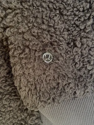 Lululemon Oh So Sherpa Half Zip Sweatshirt black minimalist cozy cabin outdoor 6 thumbnail 8