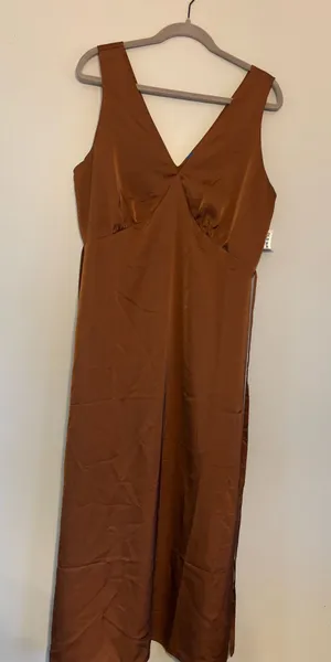 Old Navy Dress  thumbnail 1