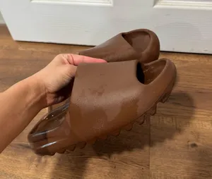 Yeezy Slides thumbnail 2