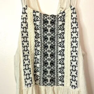 Abercrombie & Fitch- Boho Cream Flowy Embroidered Halter Criss-Cross Top- Size S thumbnail 4