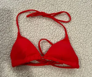 Bikini Top thumbnail 1
