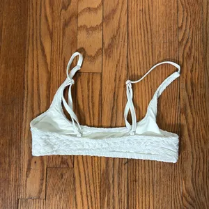 Ris-k Allure Bikini Top Textured White Size XS NWOT‎ Swimsuit thumbnail 4