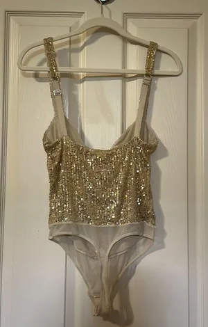 gold sequin bodysuit thumbnail 2