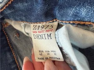 Zara Basic Denim Straight Ripped Jeans thumbnail 3