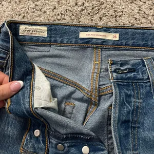 Levi's Ribcage Straight Jeans thumbnail 4