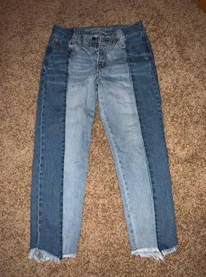 American Eagle Jeans thumbnail 1