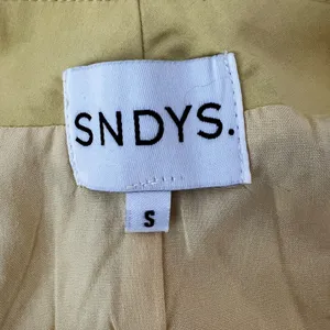 SNDYS Halter Button Front Mini Dress Butter Yellow Brunch Chic Spring Size S thumbnail 8