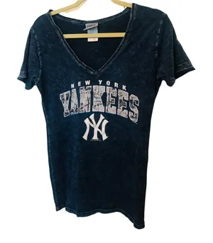 NEW YORK‎ YANKEES MLB Womens Fitted Shirt Blue thumbnail 1