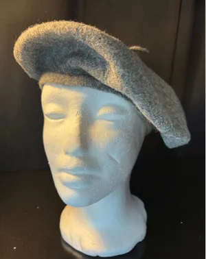 Betmar‎ New York Wool Beret Gray 100% Pure New Wool Hat K512 RN 29219 thumbnail 1