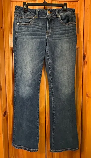 American Eagle Kick Boot Jeans Womens 12 Medium Wash Denim Bootcut‎ Stretch thumbnail 1
