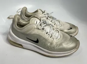 Nike Air Max Axis sneakers‎ white size 6 thumbnail 1
