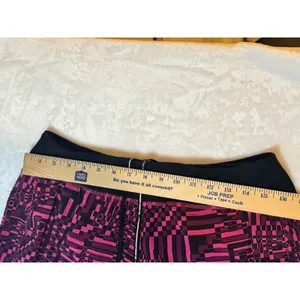 Nike Women's Running Shorts, Size‎ Medium, athletic, workout thumbnail 2
