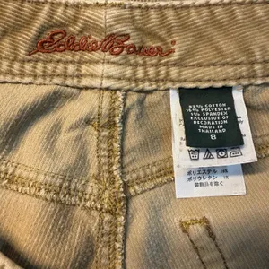 Eddie Bauer Women’s Brown Bootcut Corduroy Pants Size 8 thumbnail 7