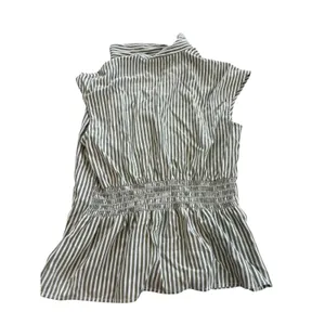 Max Studio London Sleeveless Blouse L Green Stripe Smocked Back Peplum Top thumbnail 2
