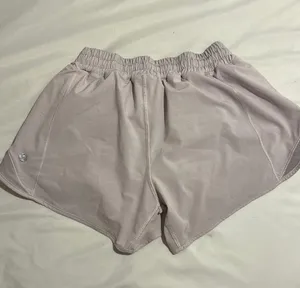 Lululemon Low Rise Hotty Hot Shorts 4” In Strawberry Milkshake thumbnail 2
